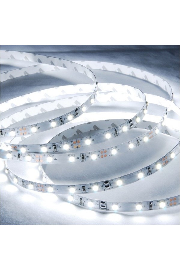Лента светодиодная SMD2835 (120 диодов на метр) 12В 9,6Вт/м холодный белый, катушка 5м