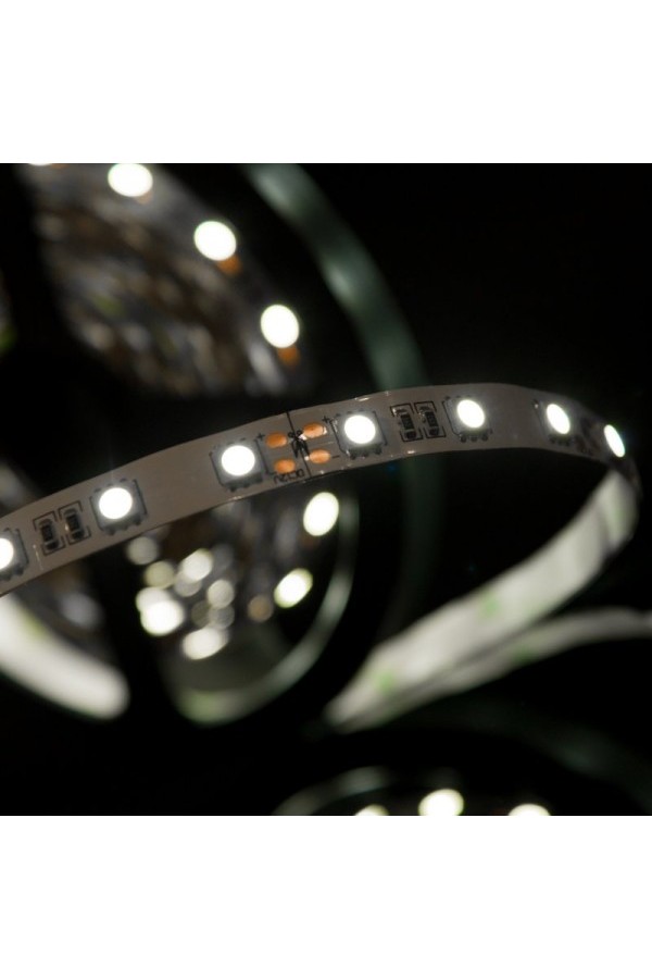 Лента светодиодная SMD5050 (60 диодов на метр) 12В 14,4Вт/м холодный белый, катушка 5м