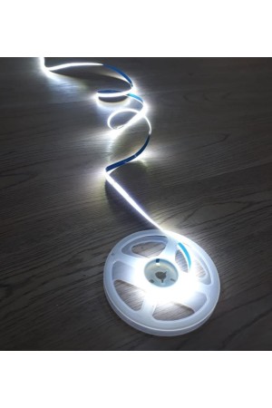 Лента светодиодная влагостойкая SMD2835 (252 диодов на метр) 12В холодный белый, катушка 5м