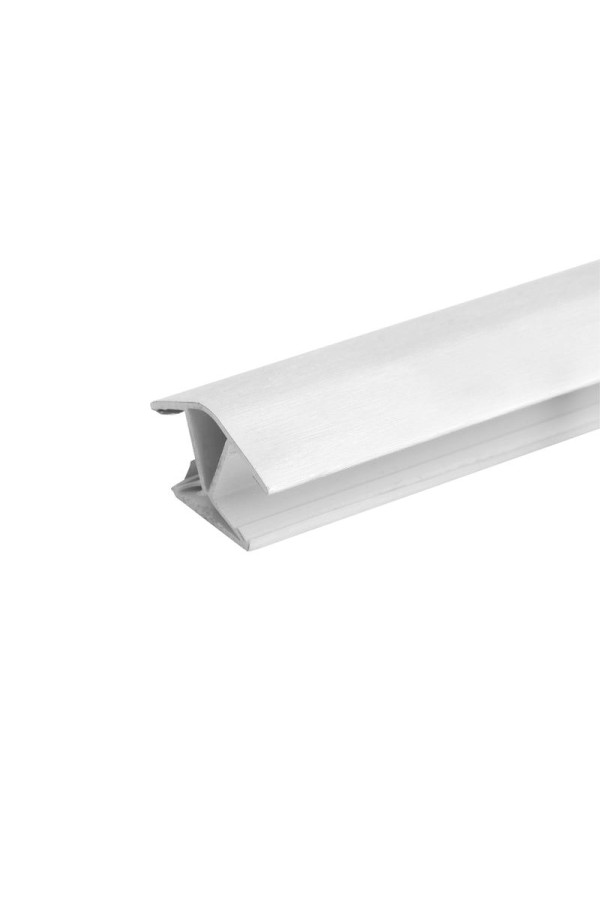 Угол 135гр для цоколя h=100мм белый