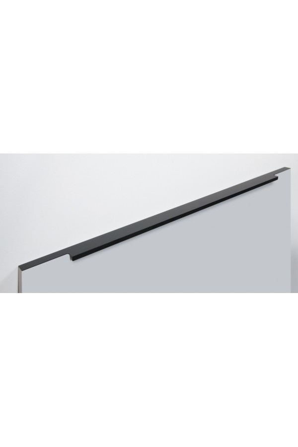 Ручка мебельная торцевая 704мм черный RT109BL.1/000/800 Boyard