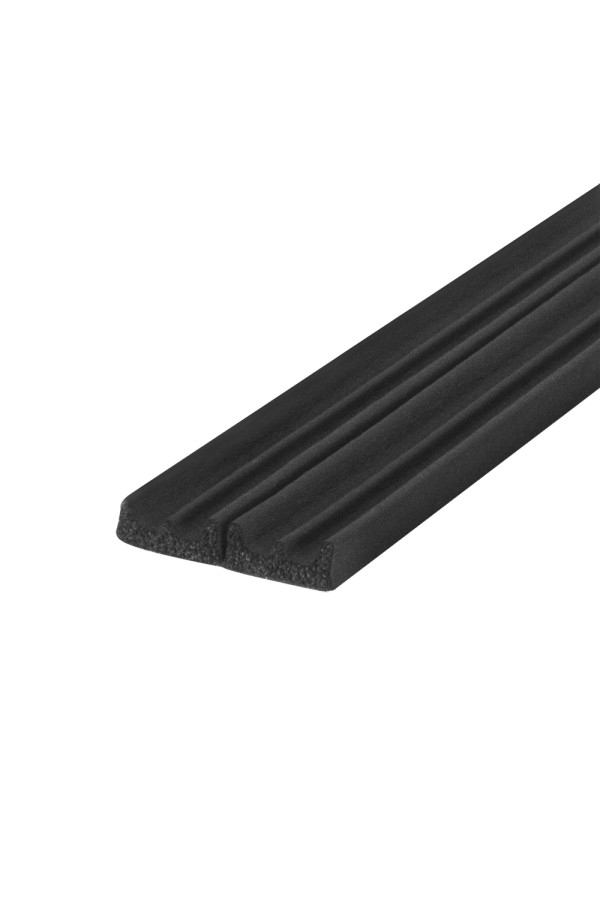 Уплотнитель Fuaro (Фуаро) самоклеящийся ADH/E-9x4mm BLACK черный 150m