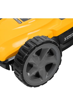 Портативная аккумуляторная газонокосилка CLM-22, Li-ion, 20В, 220 мм // Denzel