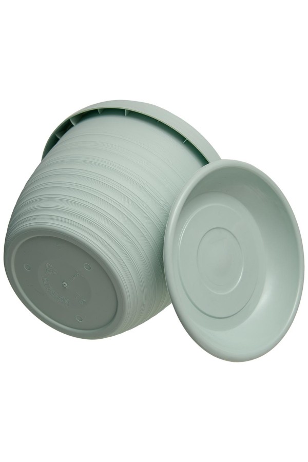 Пластиковый горшок 