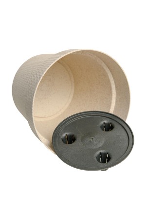 Пластиковый горшок со вставкой 