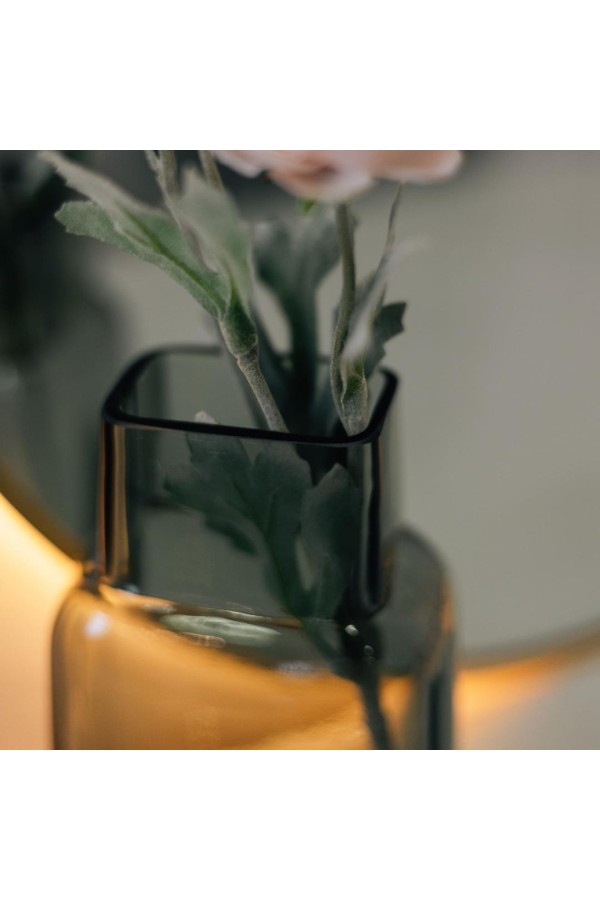 Декоративная ваза из стекла, Д105 Ш75 В205, серый