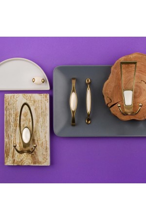 Ручка-кнопка с фарфором, оксидированная бронза