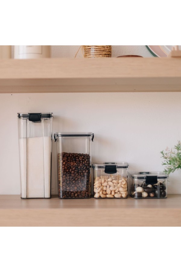 Контейнер с крышкой 