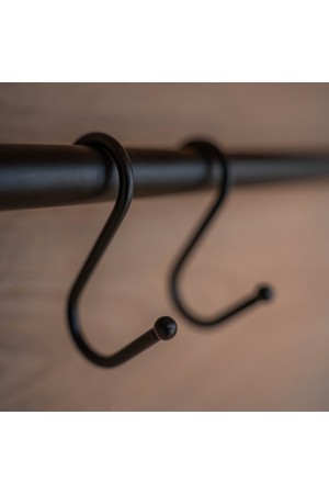 Крючок на рейлинг двойной, черный