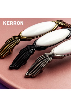 Ручка-скоба с фарфором, 96мм, черненый старинный цинк