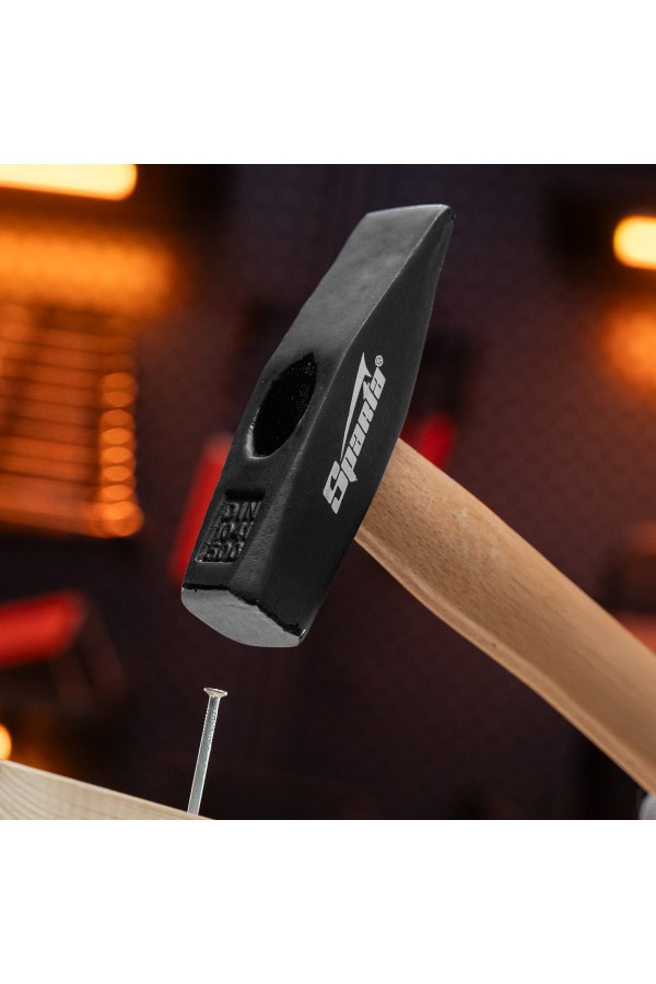 Молоток слесарный, 500 г, квадратный боек, деревянная рукоятка Sparta