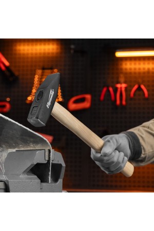 Молоток слесарный, 1000 г, квадратный боек, деревянная рукоятка Sparta