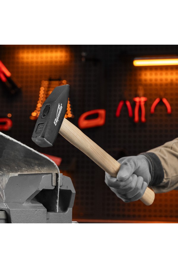 Молоток слесарный, 1000 г, квадратный боек, деревянная рукоятка Sparta