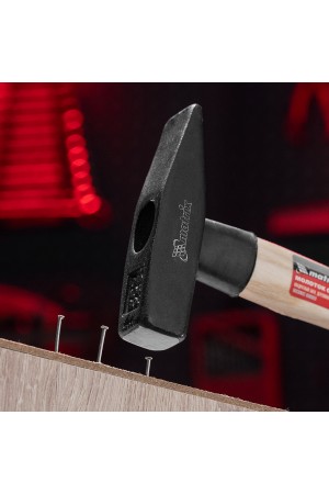 Молоток слесарный, 300 г, квадратный боек, деревянная рукоятка Matrix