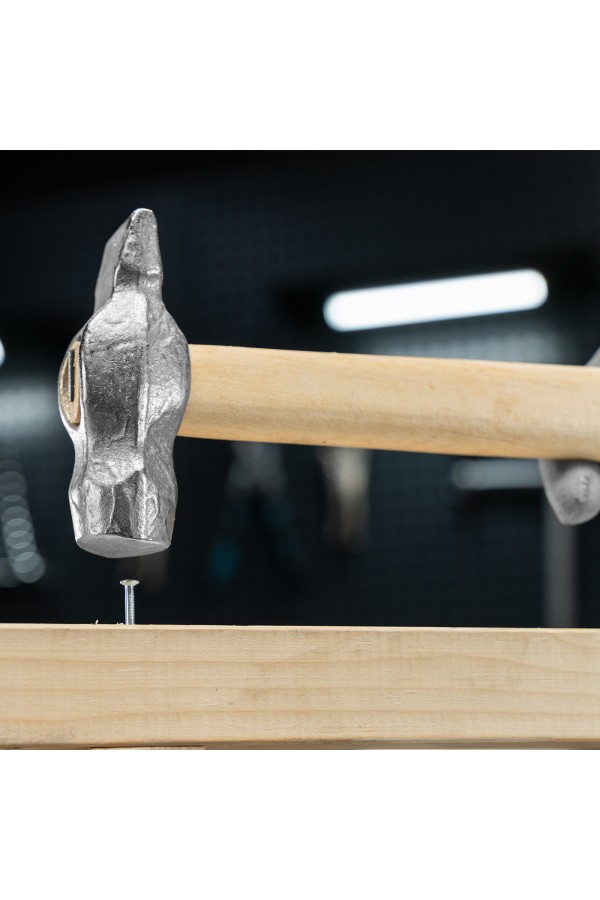 Молоток слесарный, 800 г, круглый боек, деревянная рукоятка