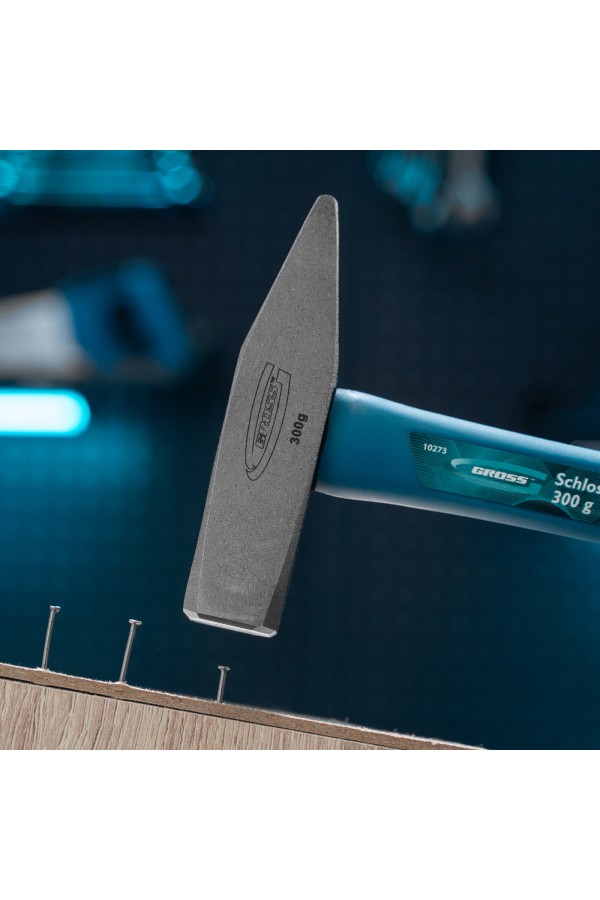 Молоток слесарный, 300 г, квадратный боек, фибергласовая обрезиненная рукоятка Gross