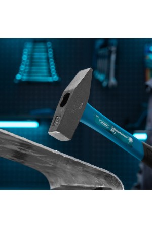 Молоток слесарный, 800 г, квадратный боек, фибергласовая обрезиненная рукоятка Gross