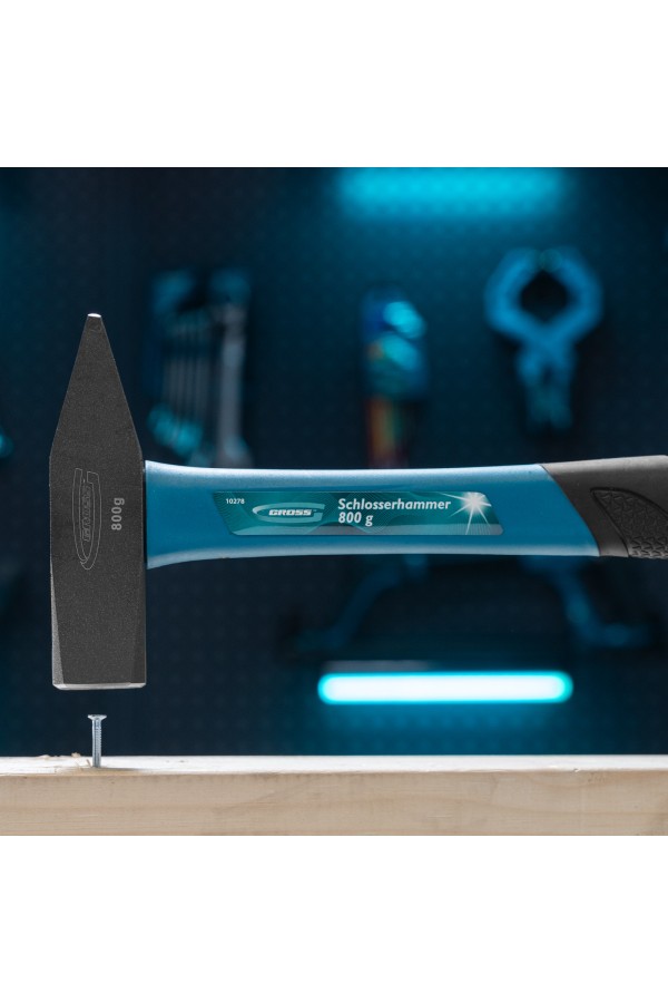 Молоток слесарный, 800 г, квадратный боек, фибергласовая обрезиненная рукоятка Gross