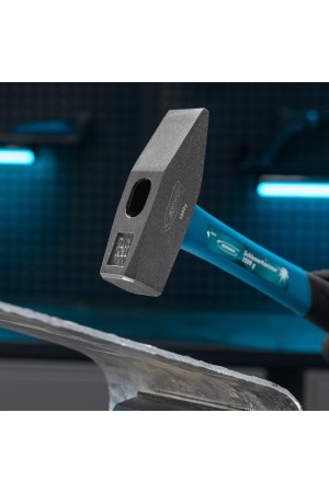 Молоток слесарный, 1000 г, квадратный боек, фибергласовая обрезиненная рукоятка Gross