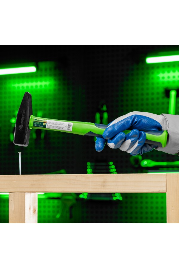 Молоток слесарный, 600 г, фибергласовая обрезиненная рукоятка Сибртех