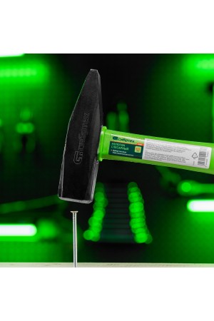 Молоток слесарный, 600 г, фибергласовая обрезиненная рукоятка Сибртех