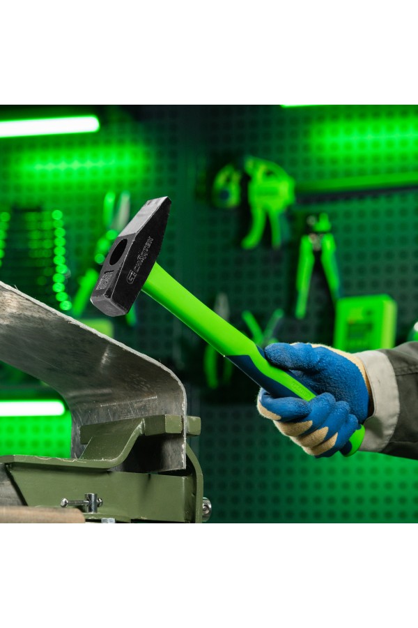 Молоток слесарный, 800 г, фибергласовая обрезиненная рукоятка Сибртех