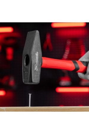 Молоток слесарный, 1000 г, фибергласовая обрезиненная рукоятка Matrix