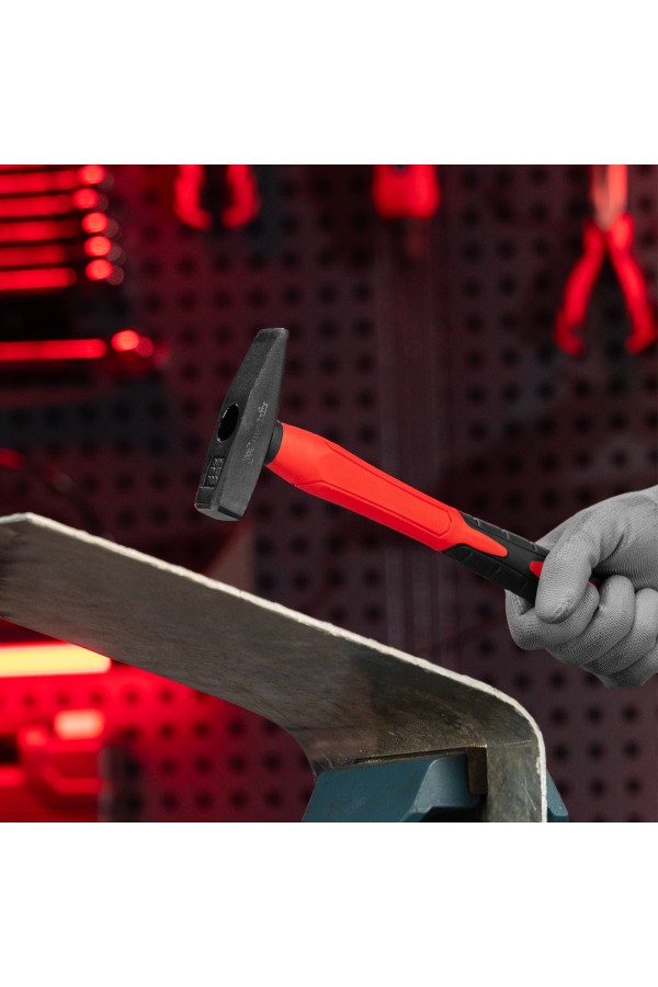 Молоток слесарный optimal, 300 г, фибергласовая обрезиненная рукоятка, квадратный боек Matrix