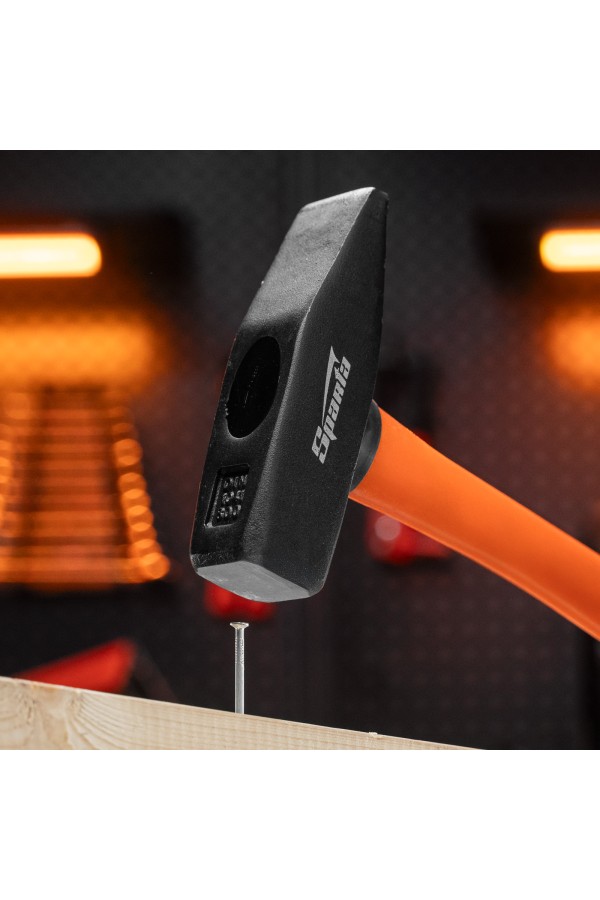 Молоток слесарный, 800 г, фибергласовая обрезиненная рукоятка Sparta