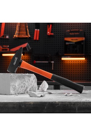 Молоток слесарный, 1500 г, фибергласовая обрезиненная рукоятка Sparta