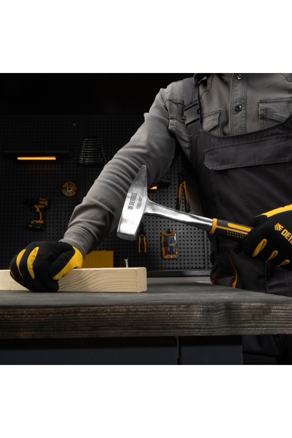 Молоток слесарный 800 г, цельнометаллический, двухкомпонентная рукоятка Denzel