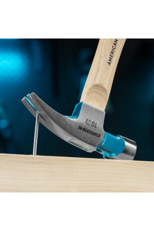 Молоток-гвоздодер, 280 г, угол 75, магнит, обрезиненная рукоятка American hickory GROSS