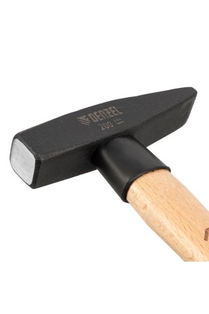 Молоток слесарный, 200 г, кованый квадратный боек, буковая рукоятка Denzel