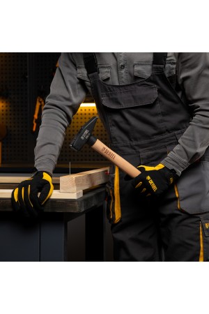 Молоток слесарный, 800 г, кованый квадратный боек, буковая рукоятка Denzel