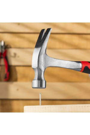 Молоток-гвоздодер, 570 г, цельнометаллический, двухкомпонентная рукоятка Matrix