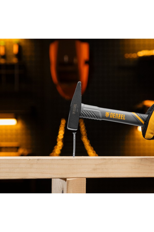 Молоток слесарный, 200 г, кованый, фибергласовая рукоятка c TPR покрытием Denzel
