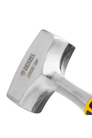 Кувалда 2 кг, цельнометаллическая, двухкомпонентная рукоятка Denzel