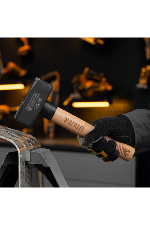 Кувалда, 1500 г, кованая головка, буковая рукоятка Denzel