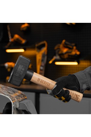 Кувалда, 2000 г, кованая головка, буковая рукоятка Denzel