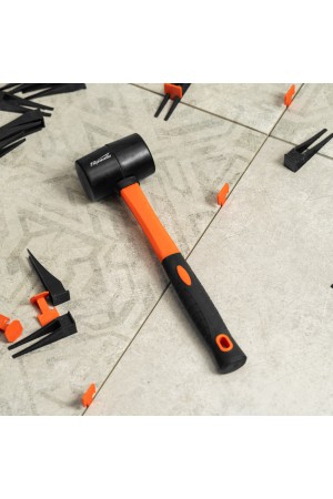 Киянка резиновая, 225 г, черная резина, фибергласовая рукоятка Sparta