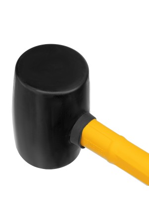 Киянка резиновая, 450 г, черная, фибергласовая рукоятка c TPR покрытием Denzel