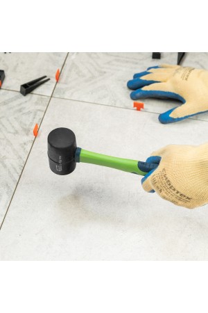 Киянка резиновая, 225 г, черная резина, фибергласовая рукоятка Сибртех