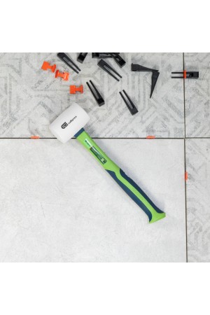 Киянка резиновая, 450 г, белая резина, фибергласовая рукоятка Сибртех