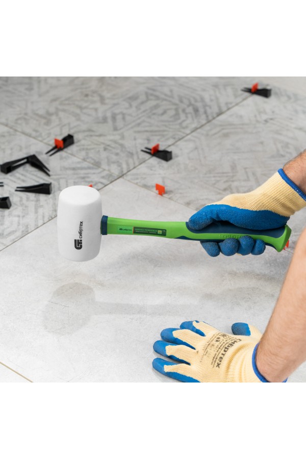 Киянка резиновая, 680 г, белая резина, фибергласовая рукоятка Сибртех