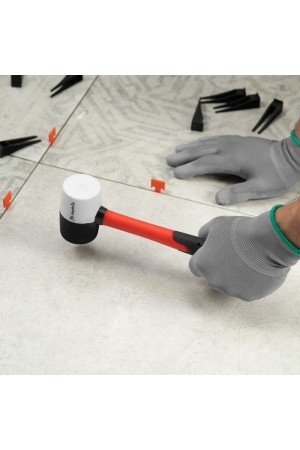 Киянка резиновая, 225 г, черно-белая резина, фибергласовая рукоятка Matrix