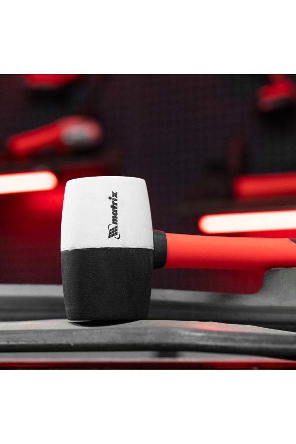 Киянка резиновая, 450 г, черно-белая резина, фибергласовая рукоятка Matrix