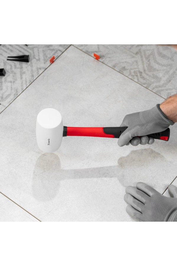 Киянка резиновая, 680 г, белая резина, фибергласовая рукоятка Matrix