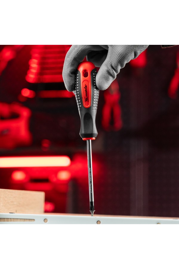 Набор отверток Fusion на подвесной полке 18 шт, CrV Matrix