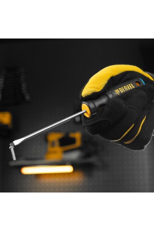 Отвертка, SL4х100 мм, S2, 3к рукоятка Denzel