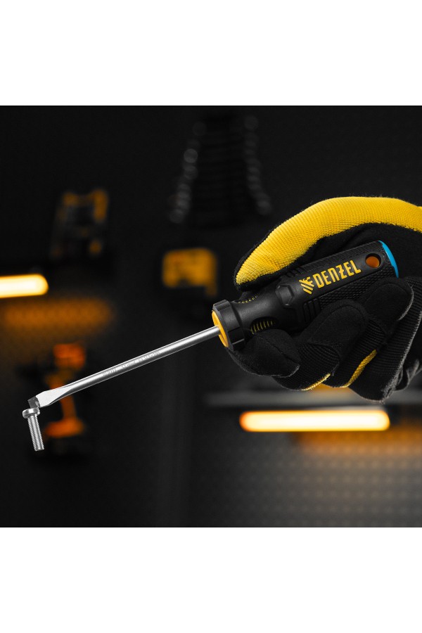Отвертка, SL5x100 мм, S2, 3к рукоятка Denzel